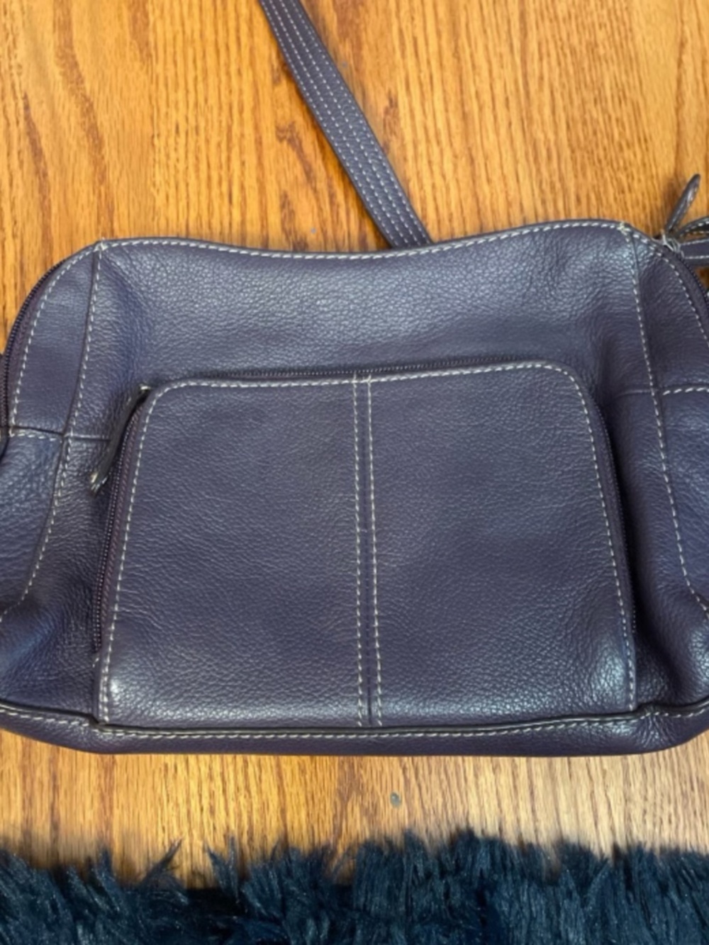 Tignanello Crossbody - Picture 4 of 8